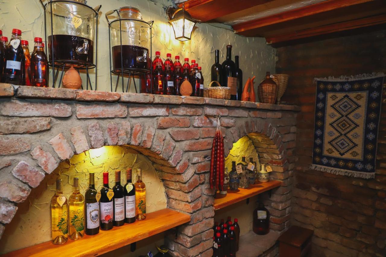 Apart Hotel With Wine Cellar - Old Tbilisi 1897 Eksteriør billede