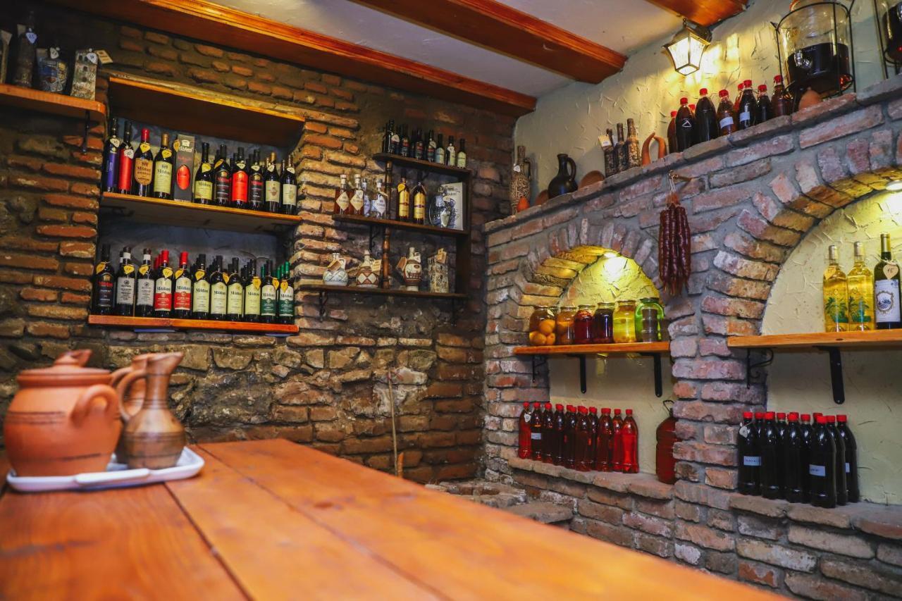 Apart Hotel With Wine Cellar - Old Tbilisi 1897 Eksteriør billede