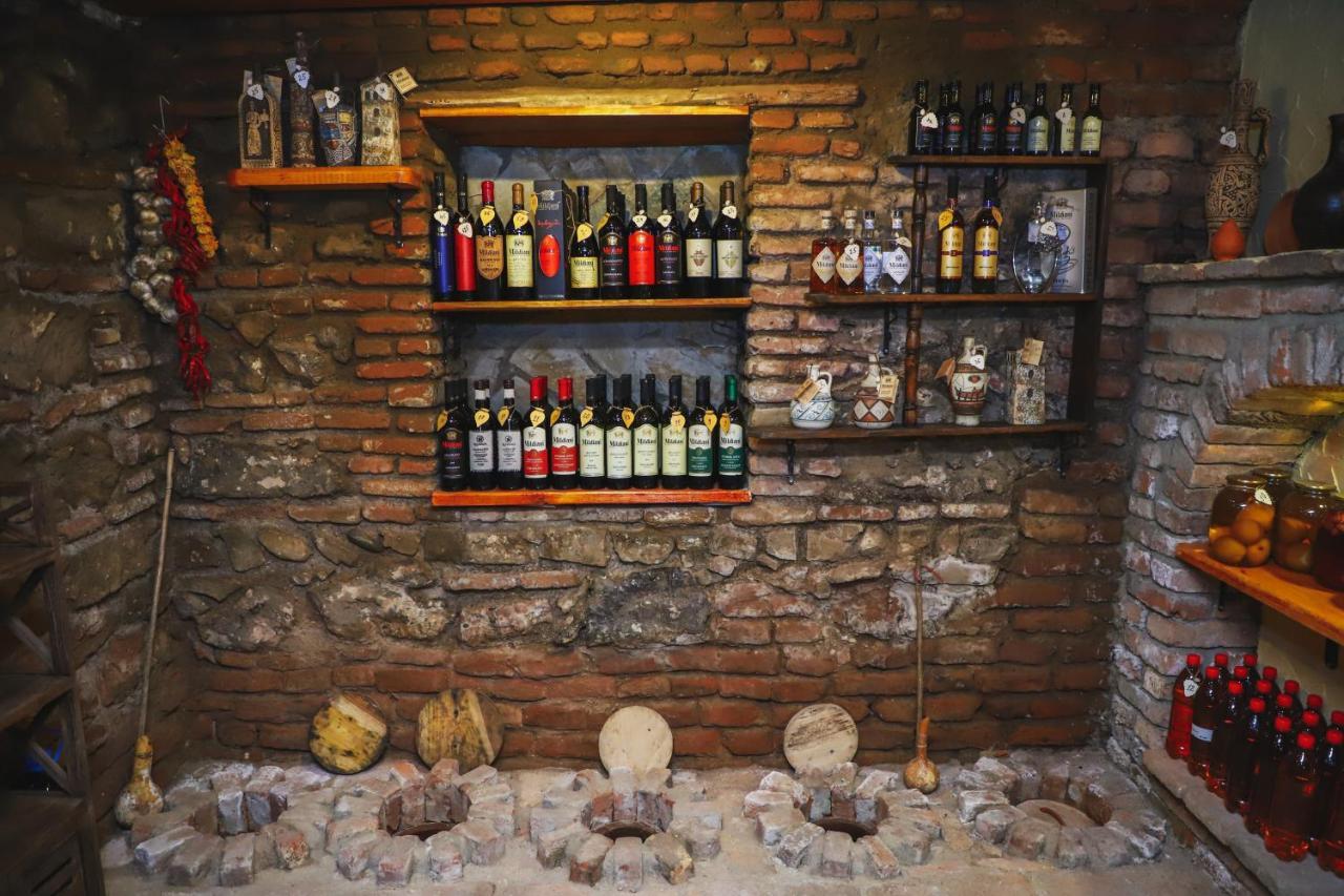 Apart Hotel With Wine Cellar - Old Tbilisi 1897 Eksteriør billede